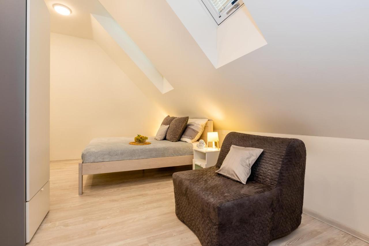 Apartmany Jedovary Trhové Sviny المظهر الخارجي الصورة